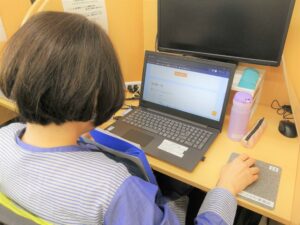 50代でもあきらめない!パソコン未経験から学校事務へ